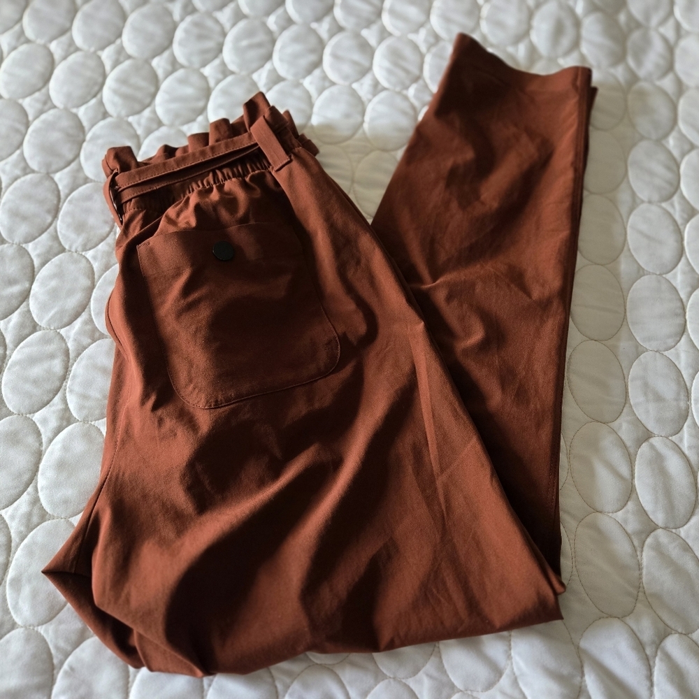 Athleta Pant 6 Rust Brown Skyline Belt Paperbag Travel Work Gorpcore Comfy Light - Picture 7 of 15